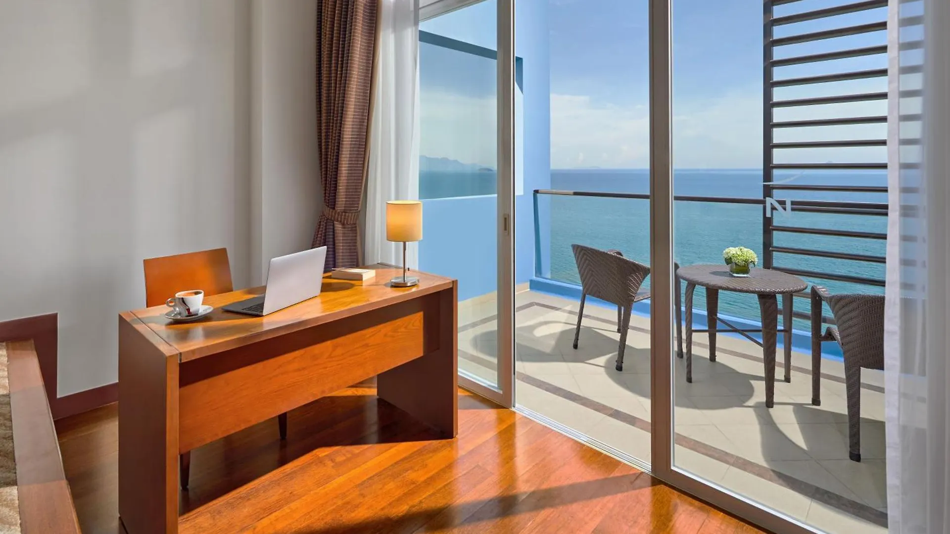 Novotel Nha Trang 4*,