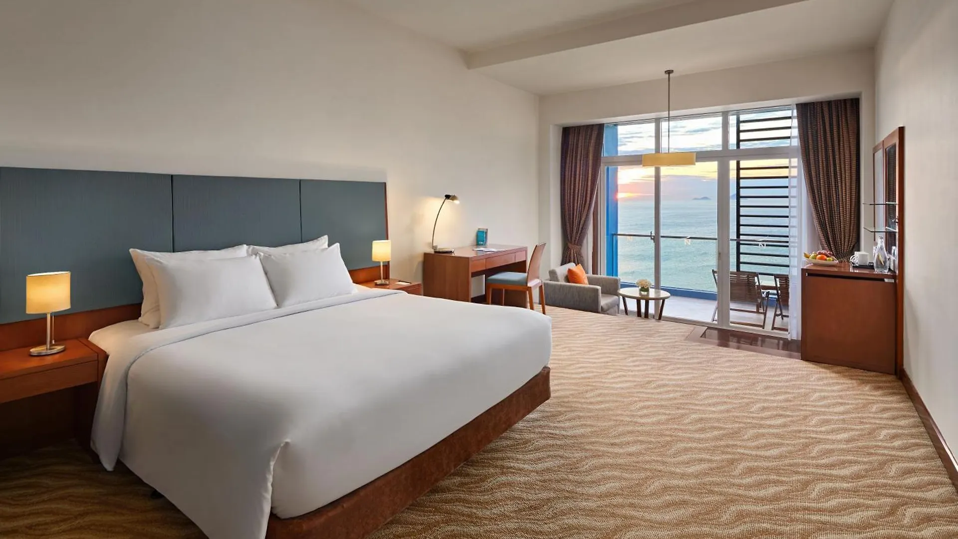 Hotel Novotel Nha Trang