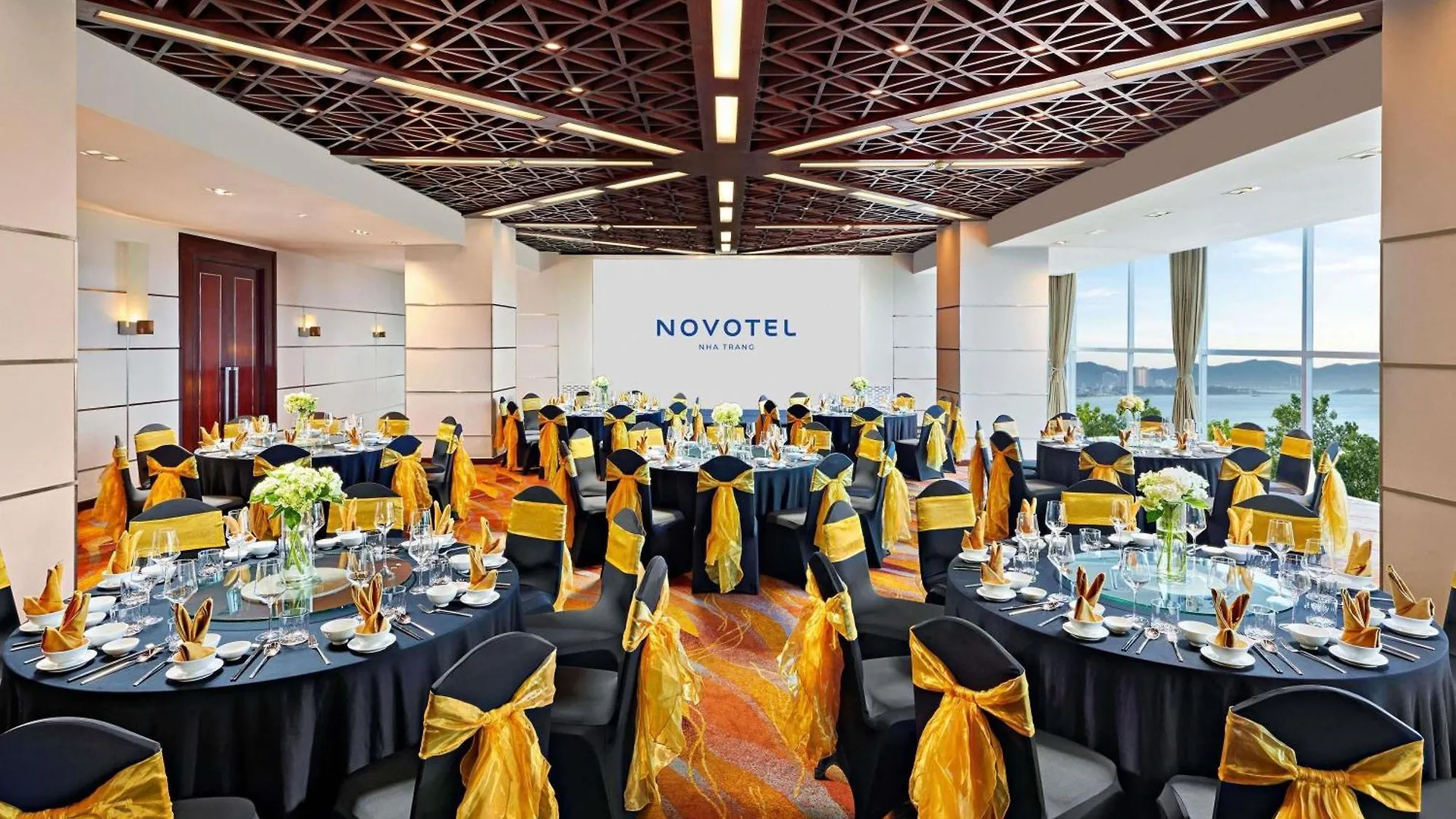Hotel Novotel Nha Trang