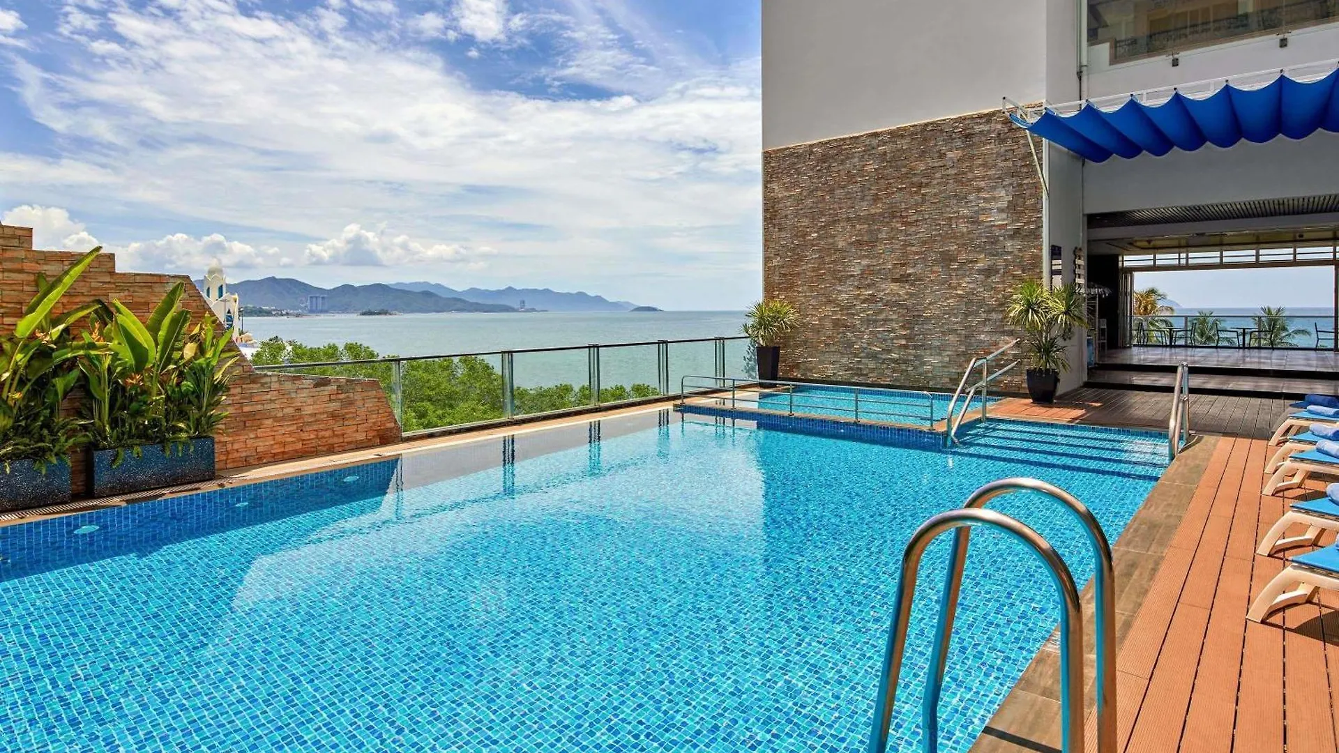 Hotel Novotel Nha Trang